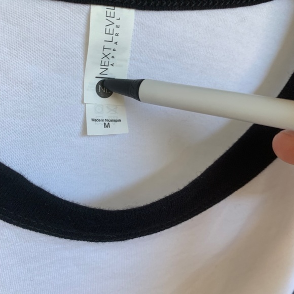 Dolly Parton Ringer Tee - Picture 8 of 9